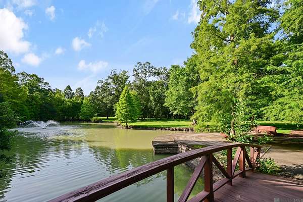 14.8 Acres of Land for Sale in Baton Rouge, Louisiana
