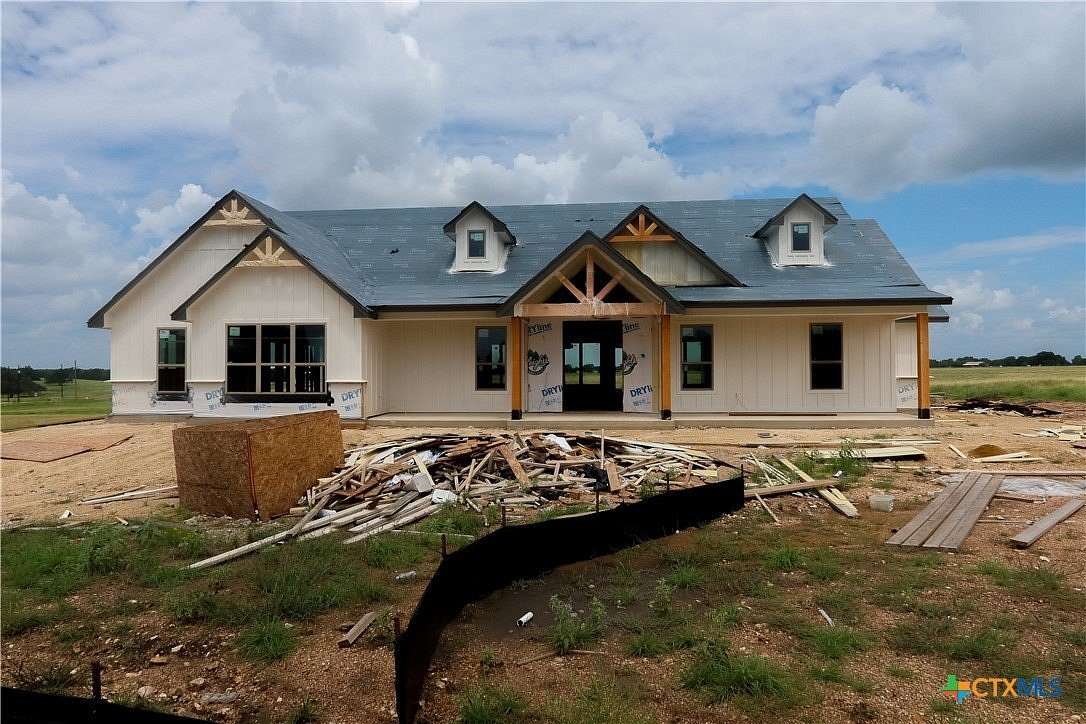 1.73 Acres of Residential Land with Home for Sale in Holland, Texas