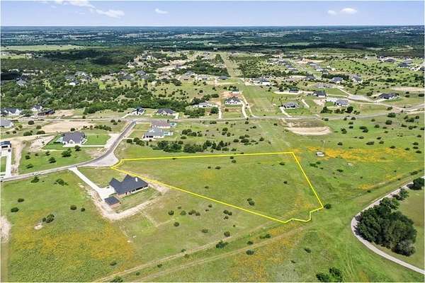 3.35 Acres of Residential Land for Sale in Hudson Oaks, Texas