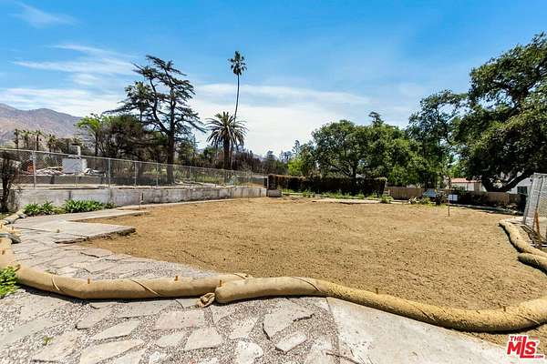 0.19 Acres of Residential Land for Sale in Altadena, California