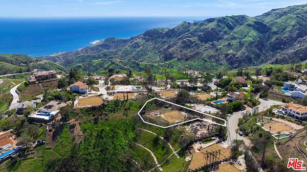 0.7 Acres of Residential Land for Sale in Malibu, California