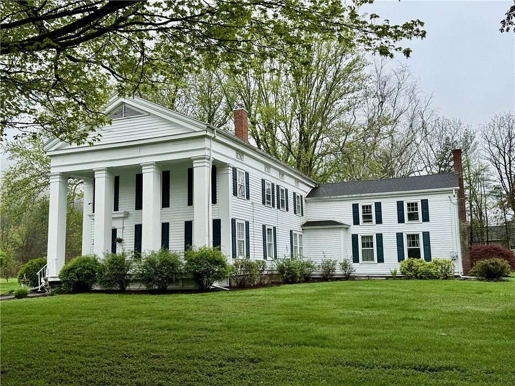 5 Acres of Residential Land with Home for Sale in Elmira, New York