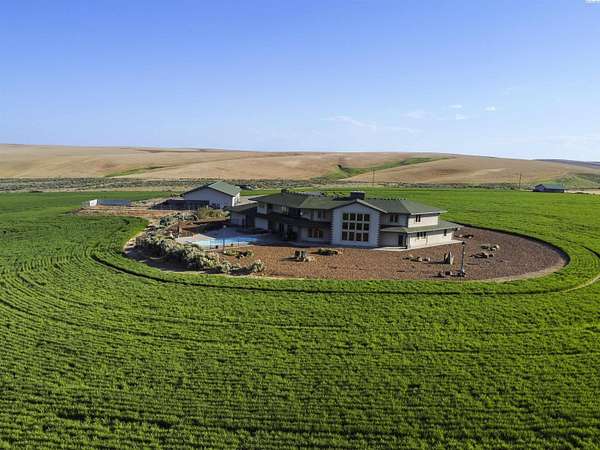 52.5 Acres of Land with Home for Sale in Kennewick, Washington