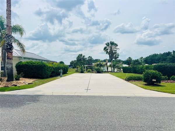 0.12 Acres of Land for Sale in Webster, Florida