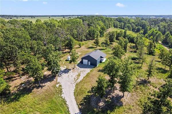 5 Acres of Residential Land with Home for Sale in Decatur, Arkansas
