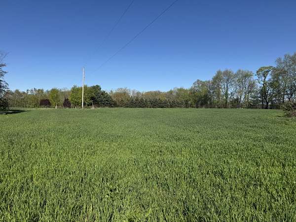 2.56 Acres of Residential Land for Sale in Eaton Rapids, Michigan