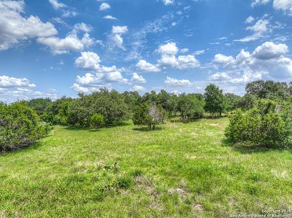 1 Acre of Residential Land for Sale in New Braunfels, Texas