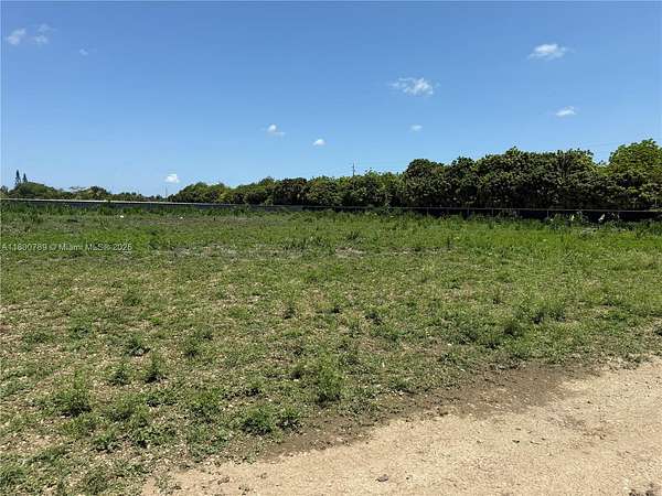 5 Acres of Agricultural Land for Sale in Miami, Florida