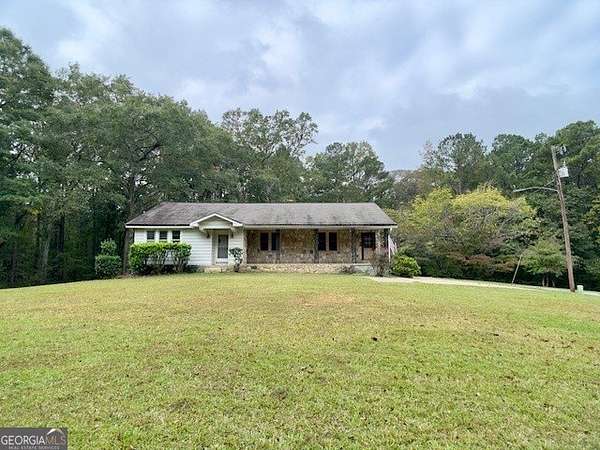 7 Acres of Residential Land with Home for Sale in Newnan, Georgia