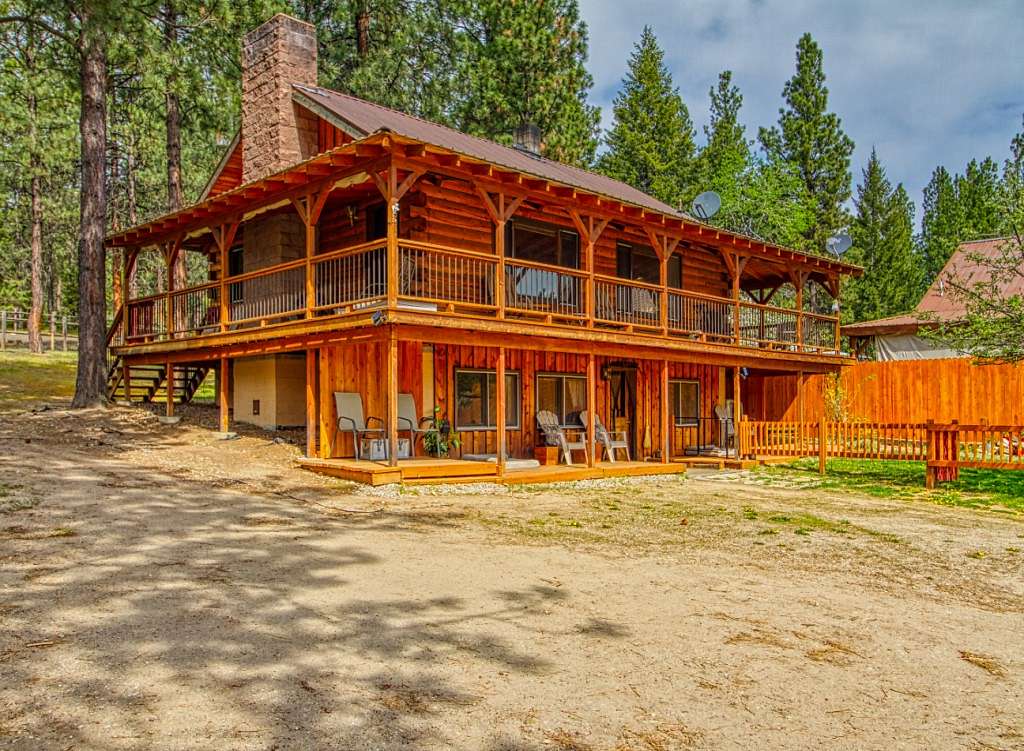 3 Acres of Recreational Land for Sale in Hamilton, Montana