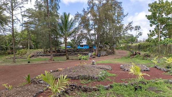 1 Acre of Residential Land for Sale in Keaau, Hawaii