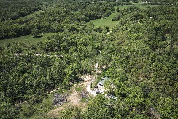 16 Acres of Improved Land for Sale in Lebanon, Missouri