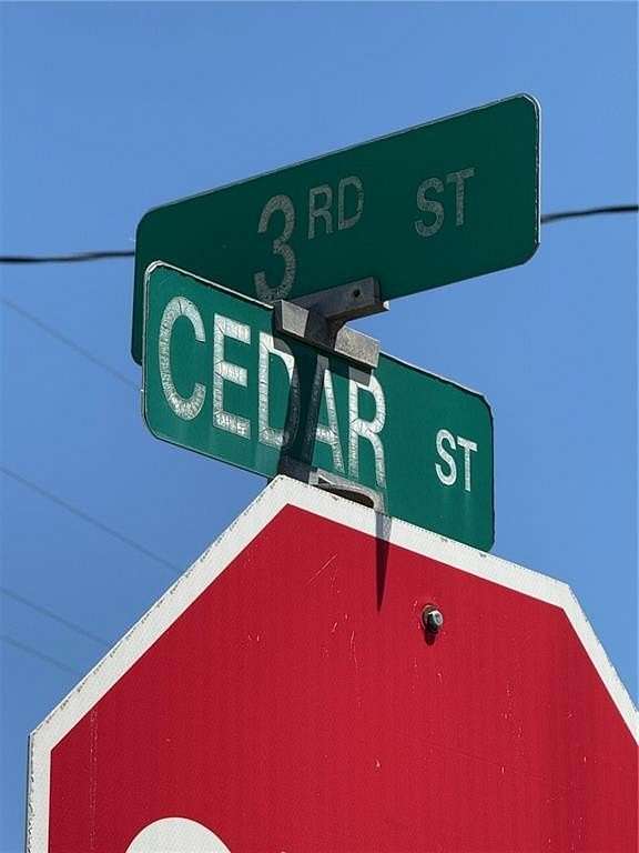 0.14 Acres of Land for Sale in Ridgeway, Missouri