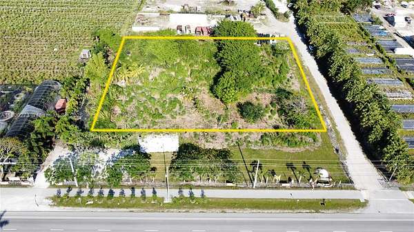 3 Acres of Land for Lease in Miami, Florida