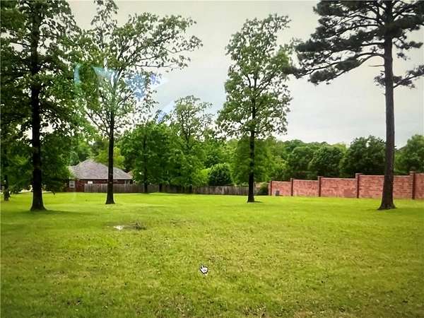 0.88 Acres of Residential Land for Sale in Holiday Island, Arkansas