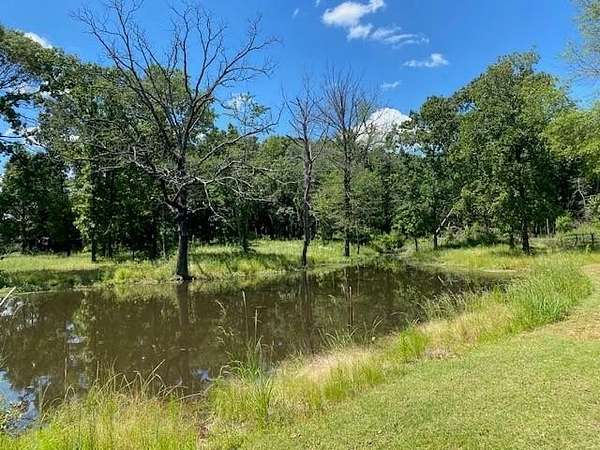 7 Acres of Land with Home for Sale in Athens, Texas