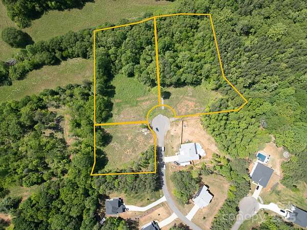 2 Acres of Residential Land for Sale in Statesville, North Carolina