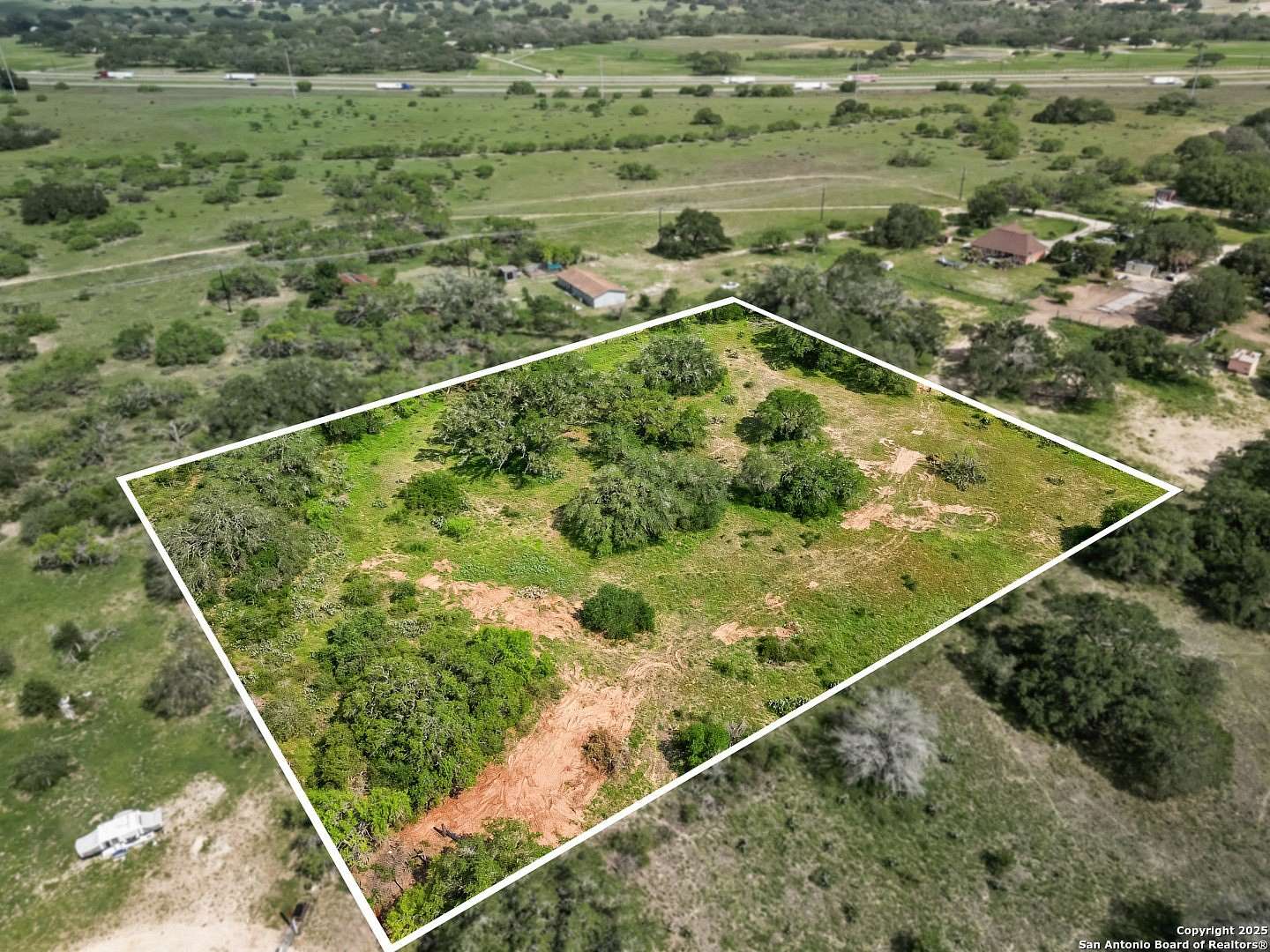 3.5 Acres of Improved Residential Land for Sale in Natalia, Texas