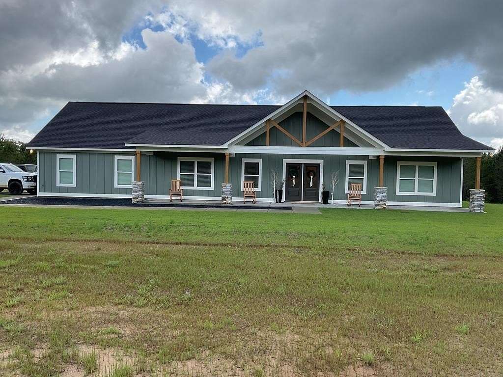 16 Acres of Land with Home for Sale in Brantley, Alabama