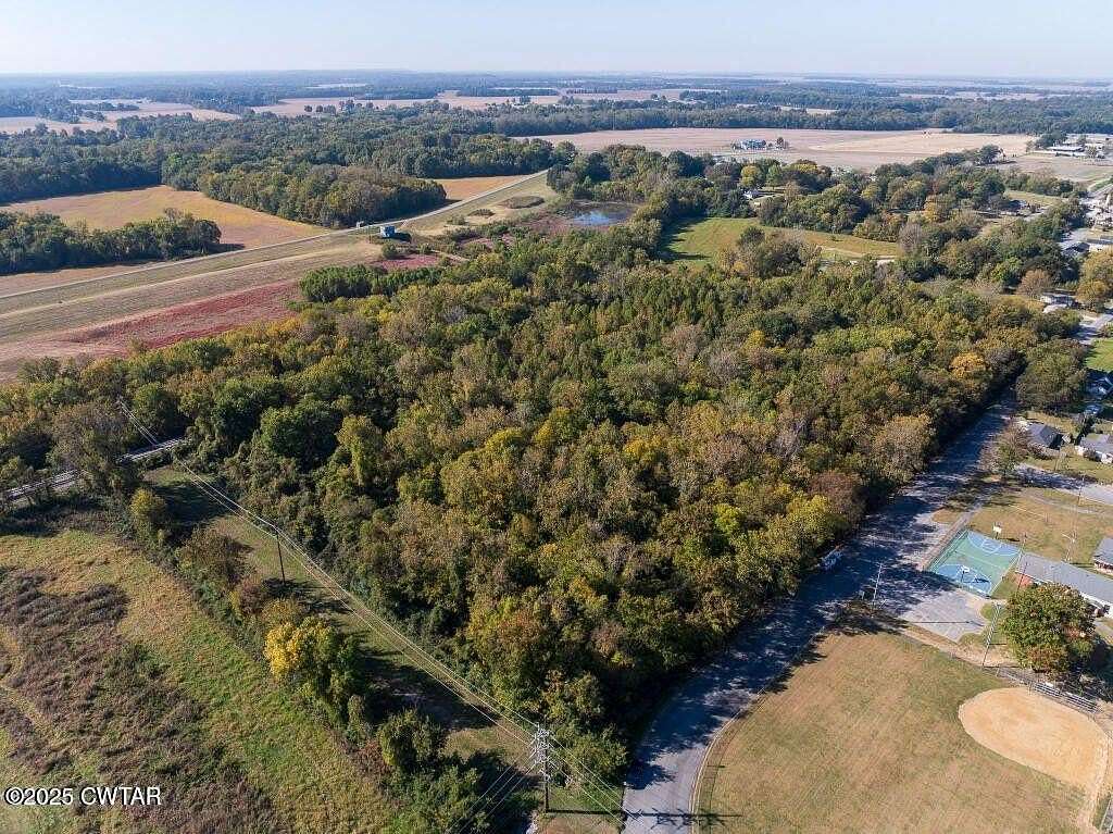9 Acres of Residential Land for Sale in Dyersburg, Tennessee