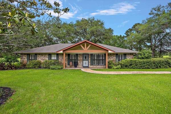 1.68 Acres of Land with Home for Sale in Trinity, Texas