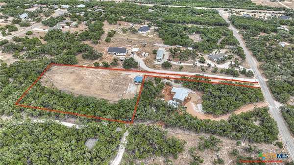 2.63 Acres of Improved Residential Land for Sale in Canyon Lake, Texas
