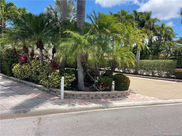 0.06 Acres of Land for Sale in Port St. Lucie, Florida
