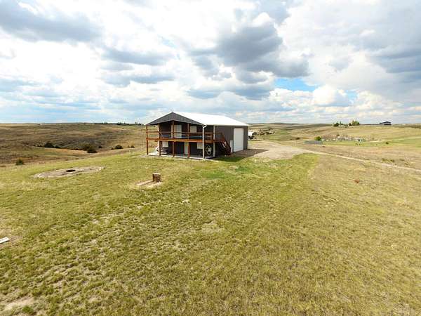 17.5 Acres of Land with Home for Sale in Lemoyne, Nebraska