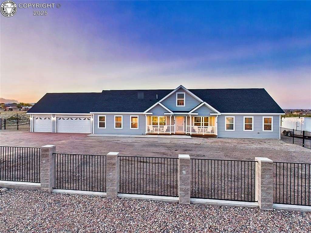 1.85 Acres of Residential Land with Home for Sale in Pueblo, Colorado