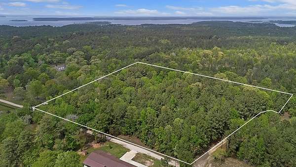 6.73 Acres of Residential Land for Sale in Brookeland, Texas