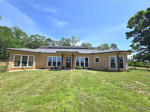 10 Acres of Residential Land with Home for Sale in Prattville, Alabama