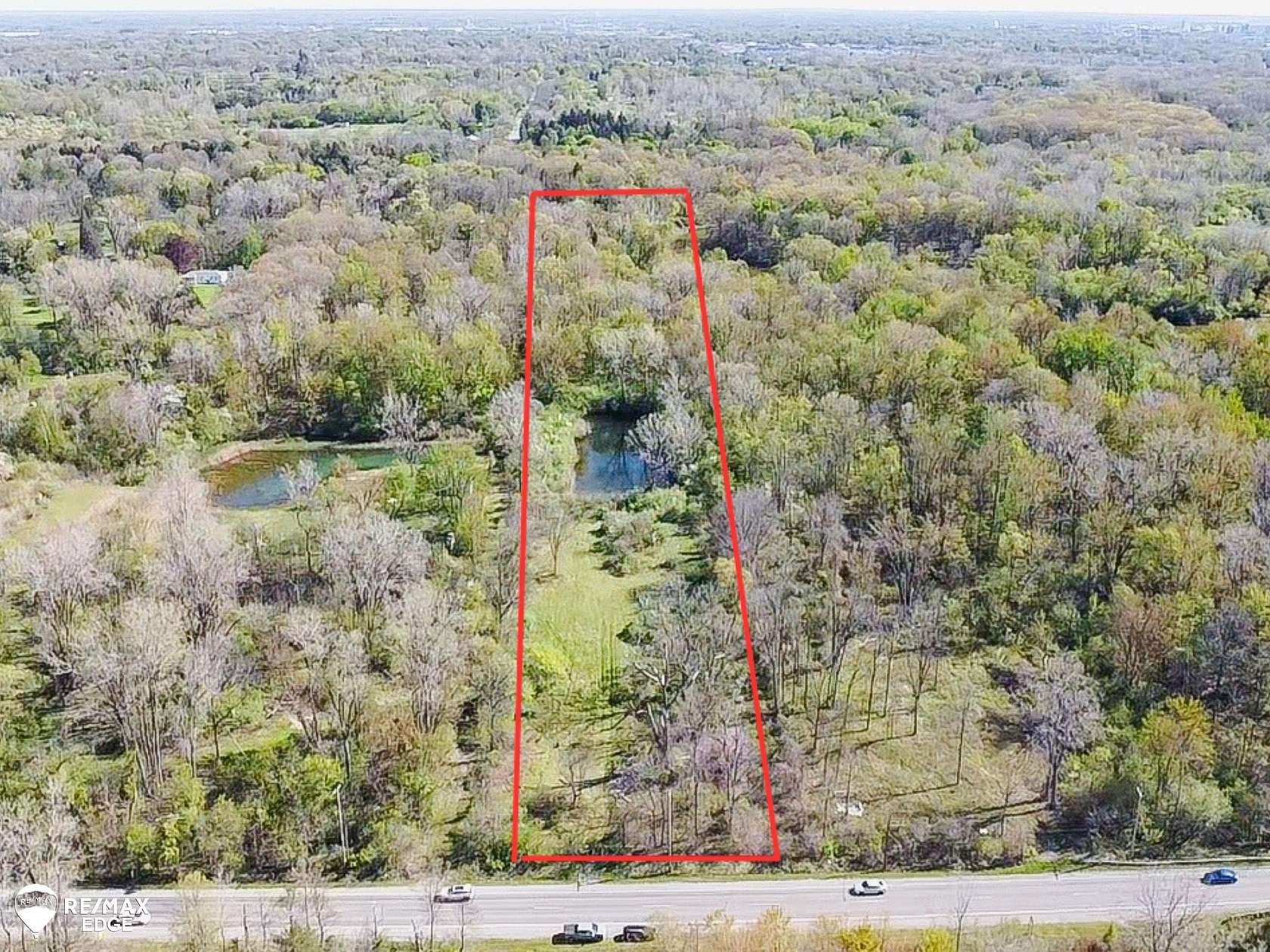 5 Acres of Land for Sale in Flint, Michigan