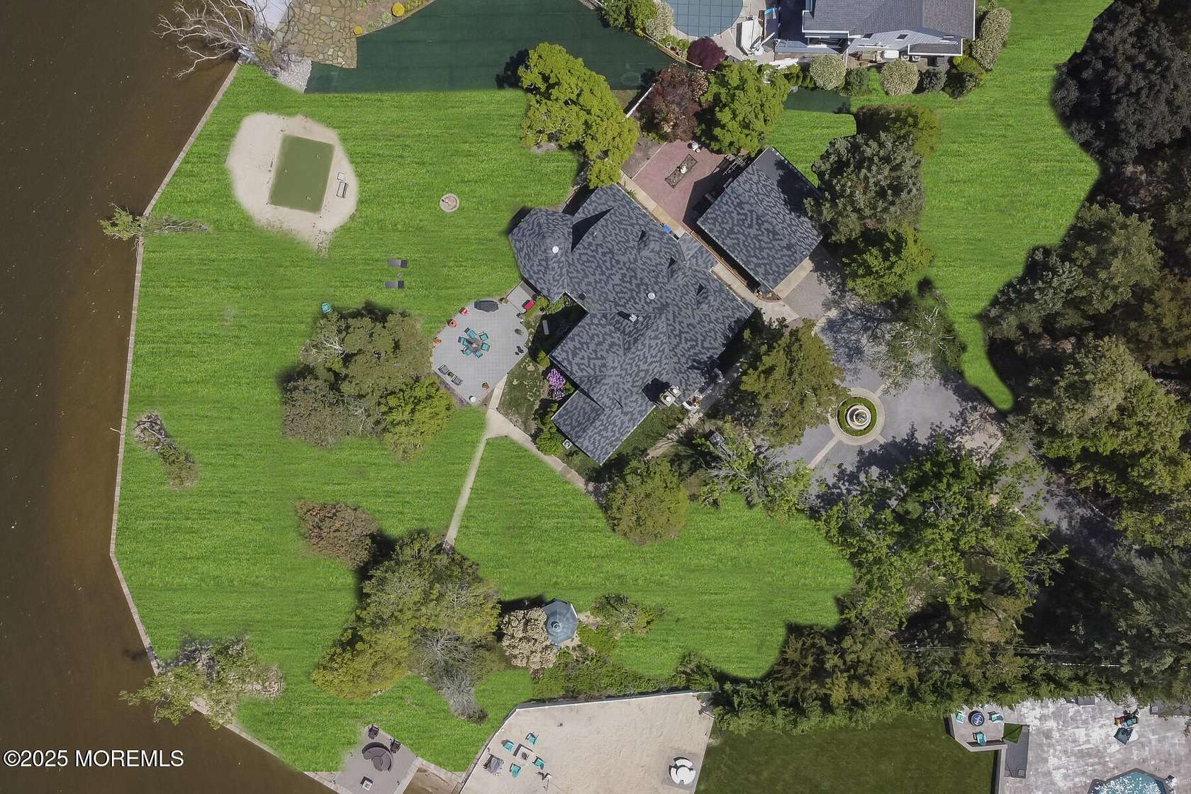 2.5 Acres of Residential Land with Home for Sale in Toms River, New Jersey