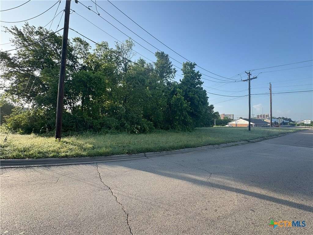 0.65 Acres of Commercial Land for Sale in Temple, Texas