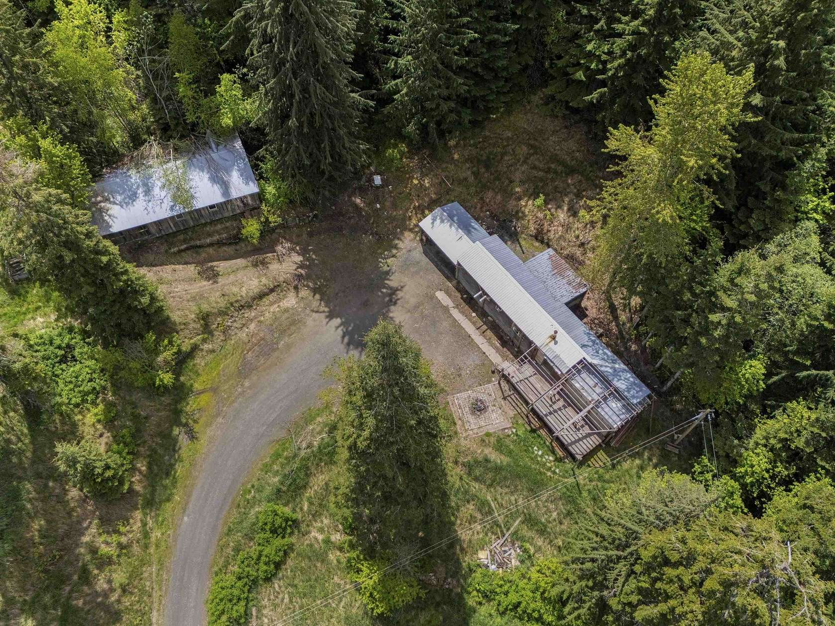 10 Acres of Land with Home for Sale in Valleyford, Washington