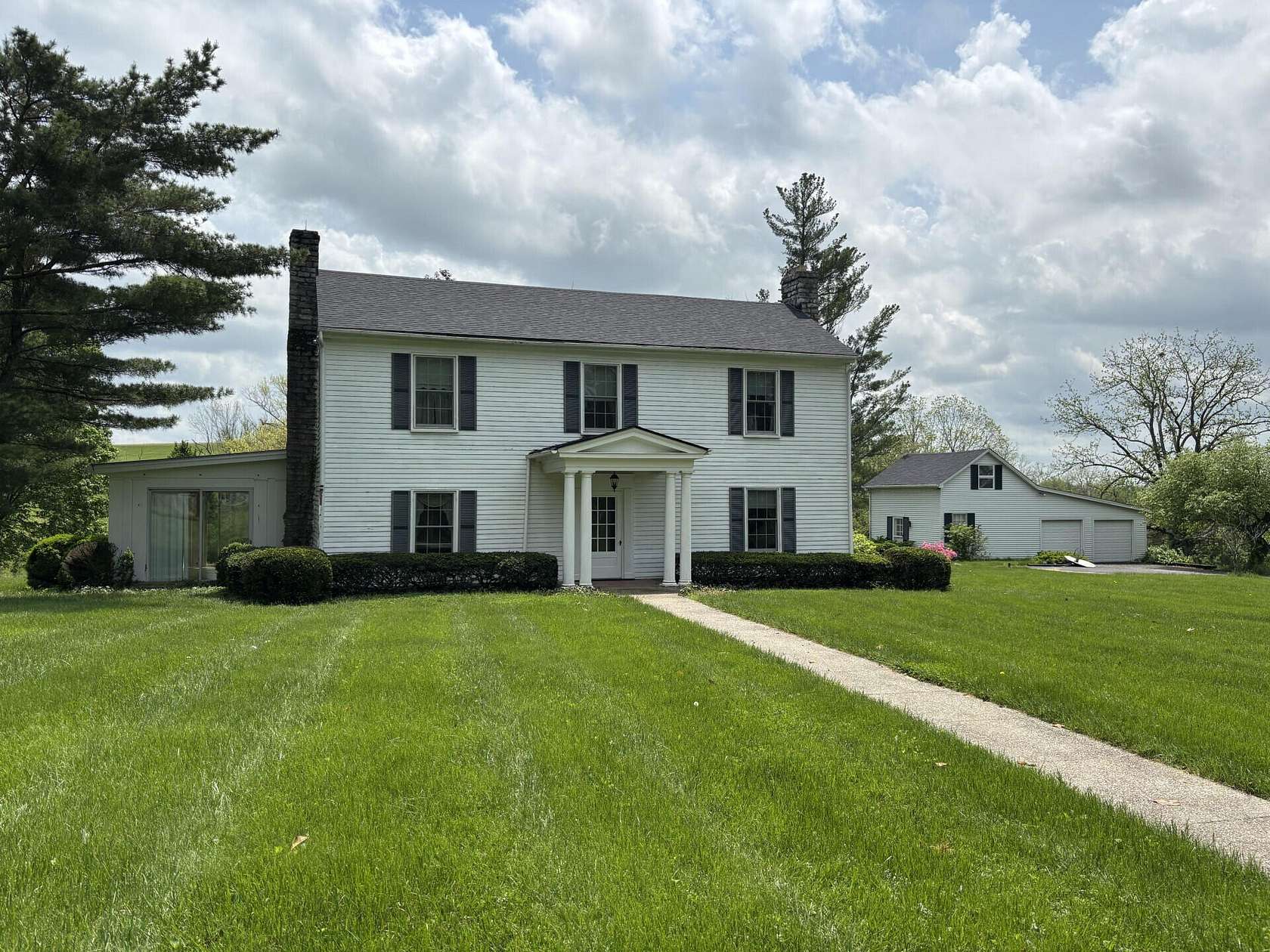 5.75 Acres of Land with Home for Sale in Lancaster, Kentucky