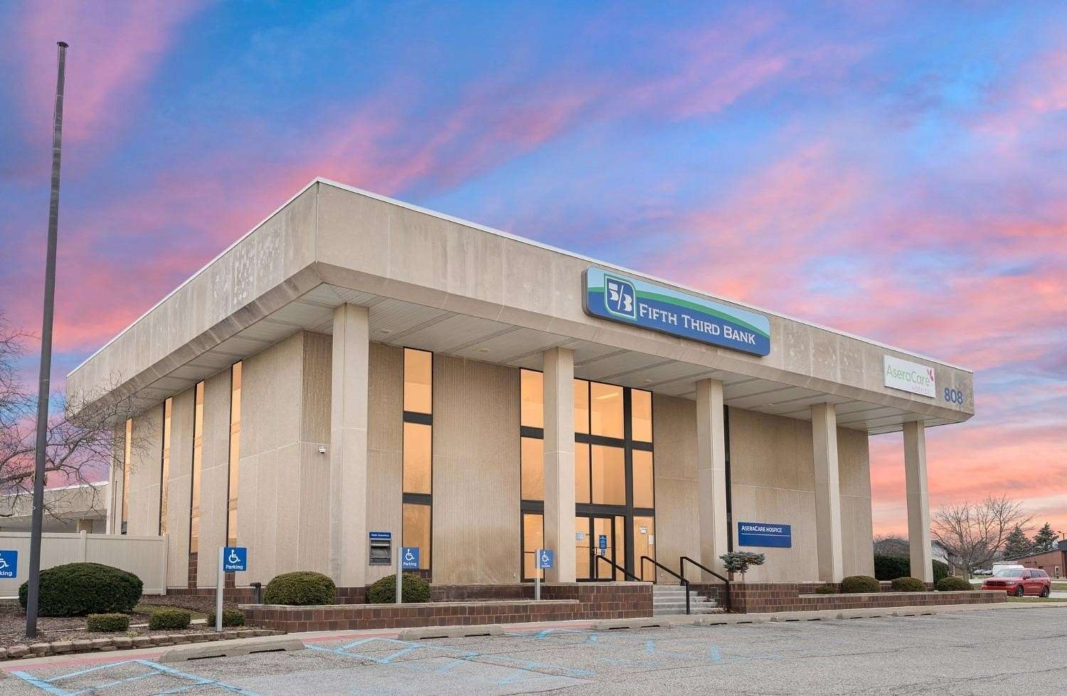 1.83 Acres of Improved Commercial Land for Sale in Valparaiso, Indiana