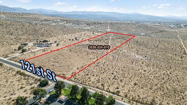 9.59 Acres of Residential Land for Sale in Pearblossom, California