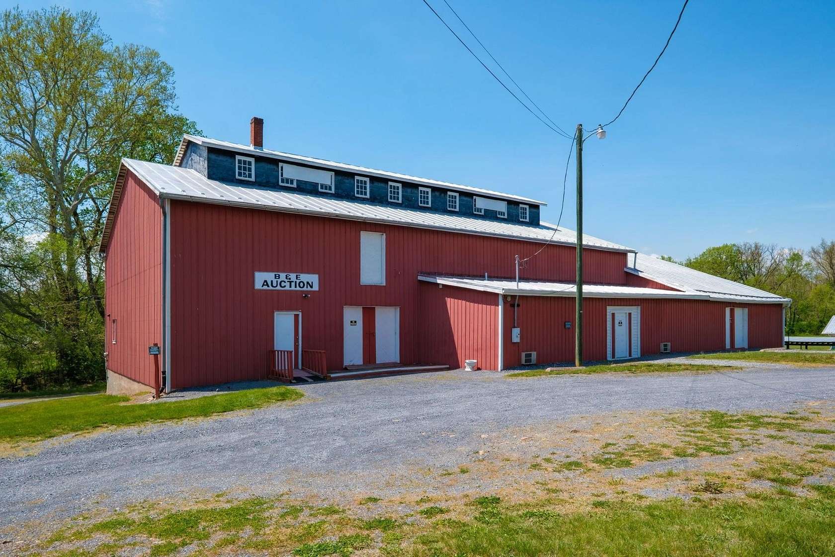 1.85 Acres of Improved Commercial Land for Sale in Timberville, Virginia