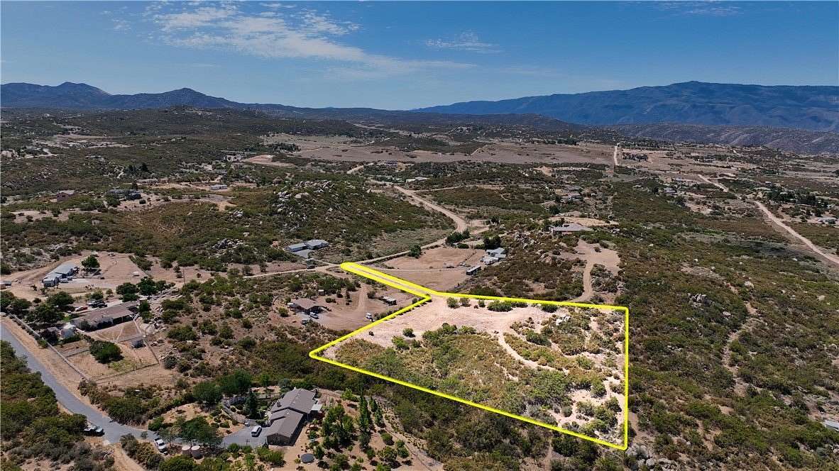 2.88 Acres of Residential Land for Sale in Aguanga, California