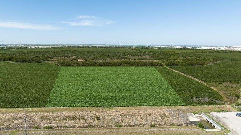 5 Acres of Land for Sale in Portland, Texas