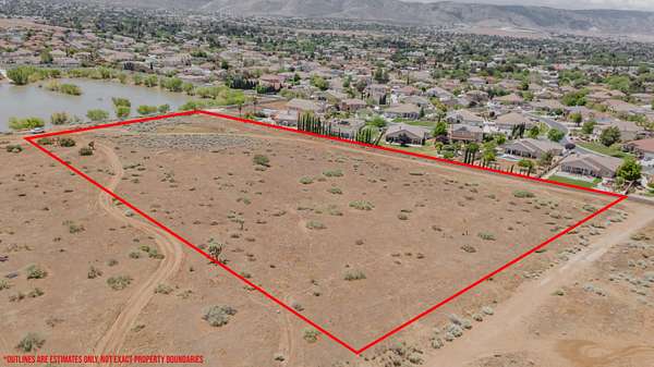 10.1 Acres of Land for Sale in Quartz Hill, California