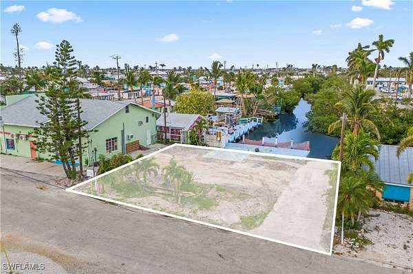 0.08 Acres of Mixed-Use Land for Sale in Matlacha, Florida