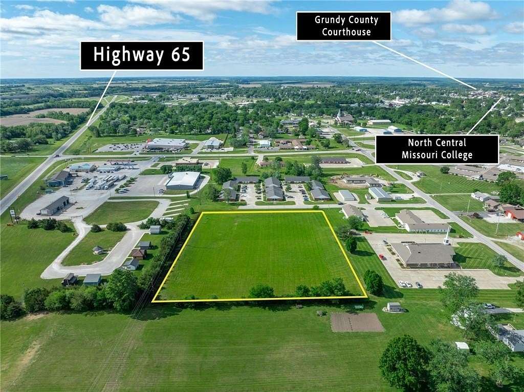 5.17 Acres of Commercial Land for Sale in Trenton, Missouri