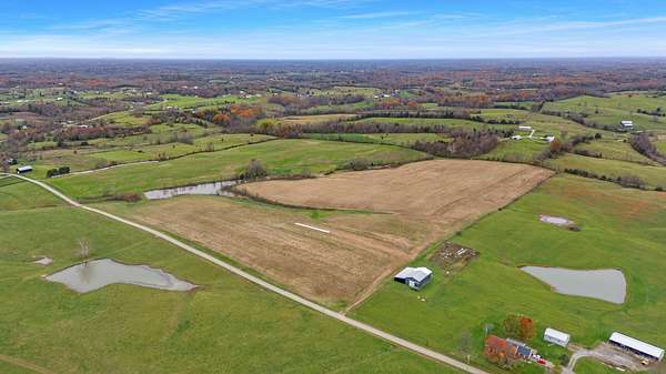 20 Acres of Agricultural Land for Sale in Salvisa, Kentucky