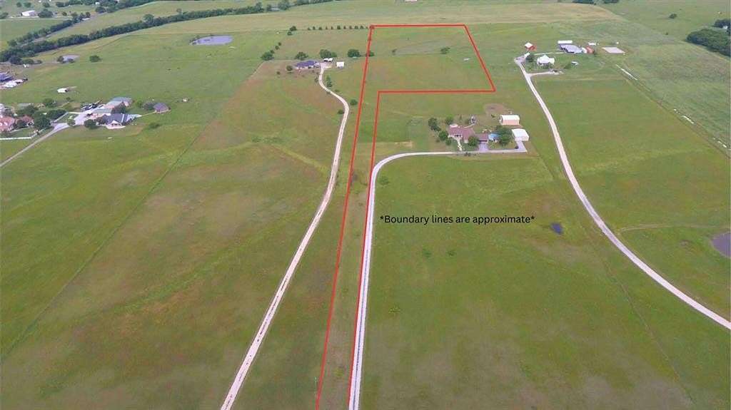 9 Acres of Residential Land for Sale in Sanger, Texas