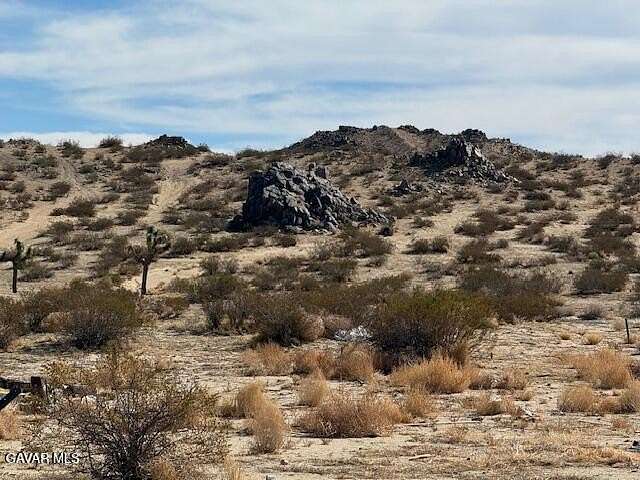 10.2 Acres of Recreational Land for Sale in Palmdale, California
