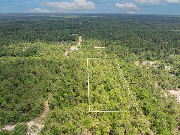 2.5 Acres of Residential Land for Sale in DeFuniak Springs, Florida