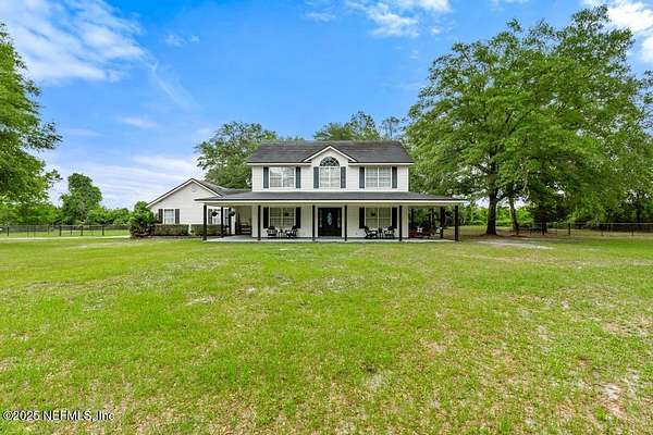 2.85 Acres of Residential Land with Home for Sale in Hilliard, Florida