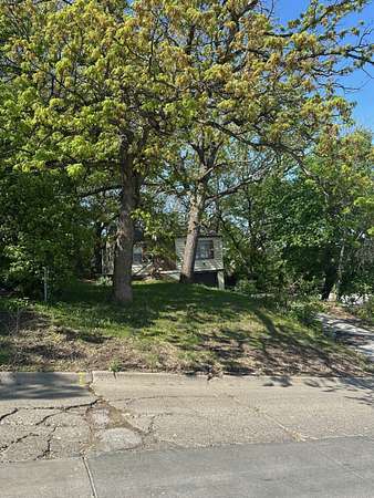 0.24 Acres of Land for Sale in Des Moines, Iowa